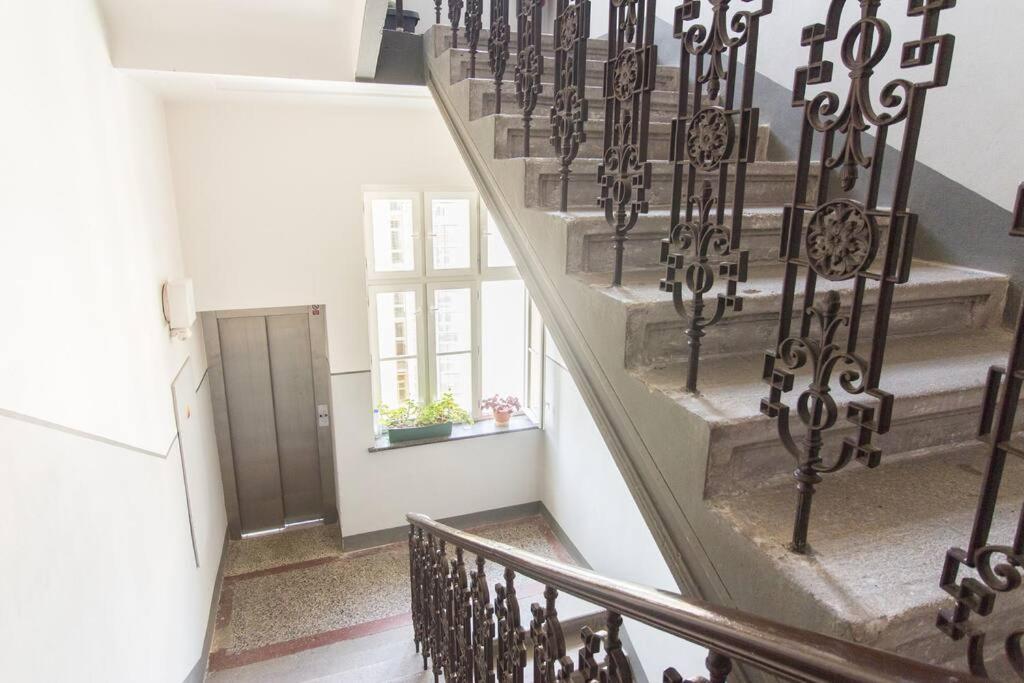 Ferienwohnung Studio In The Historic Center Prag Exterior foto